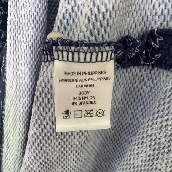 Draddy Sport Polo Golf Shirt. Men’s Large. Blue White Shark Pattern. Lightweight - Picture 4 of 5